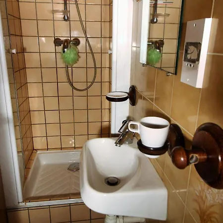 Bruyeres - Les Hauts De Planchamp - 4 Pieces Pour 6 Personnes Mae-3320 *